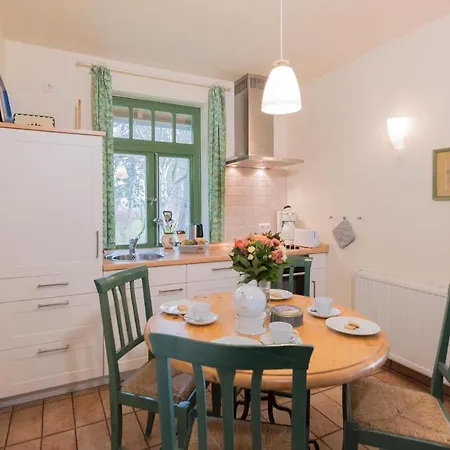 Feriehus Ferienhaussiedlung Strandperlen Kuestenhof 1d Wustrow (Fischland)